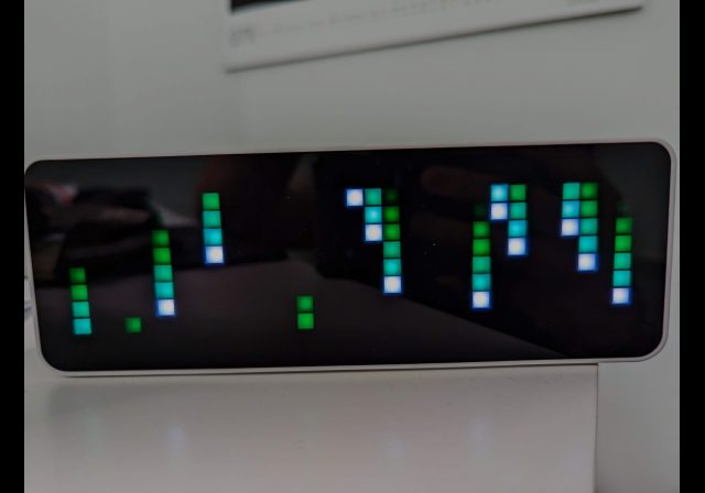 Awtrix random effect